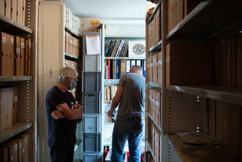 Classement et archivage au CEMJazz (Photo Alex Bonnemaison Mairie de Chevilly-Larue)