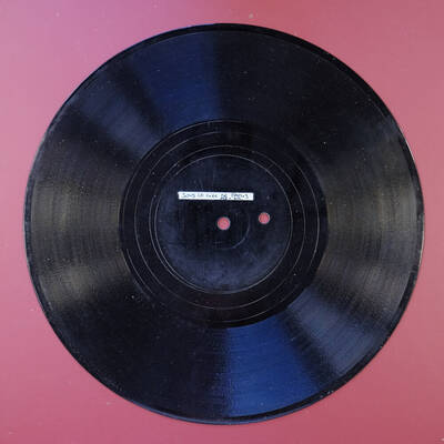 Sous le ciel de Paris Sous le ciel de Paris