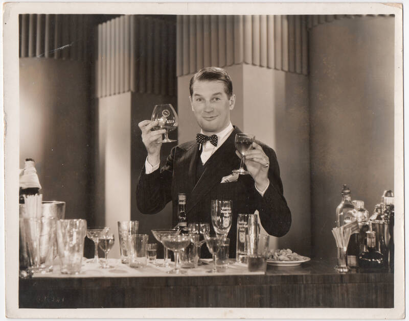 Cote CEMJazz: obr-docp-phot-2-23 Cote CEMJazz: obr-docp-phot-2-23