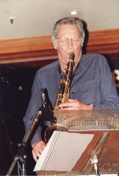 Cote CEMJazz: pve-docp-phot-7-2 Cote CEMJazz: pve-docp-phot-7-2