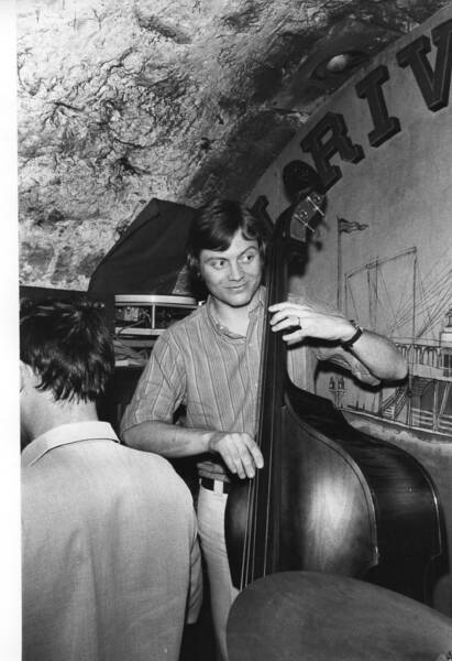 Cote CEMJazz: pve-docp-phot-8-5 Cote CEMJazz: pve-docp-phot-8-5